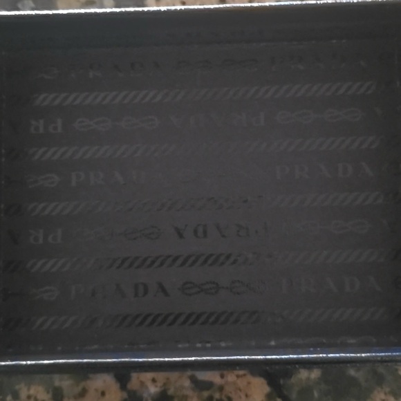 Silver belt chain with a Prada lock and key - Picture 3 of 15